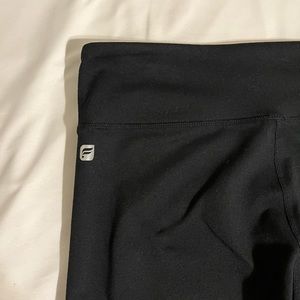 Fabletics Mid-Rise black cropped leggings